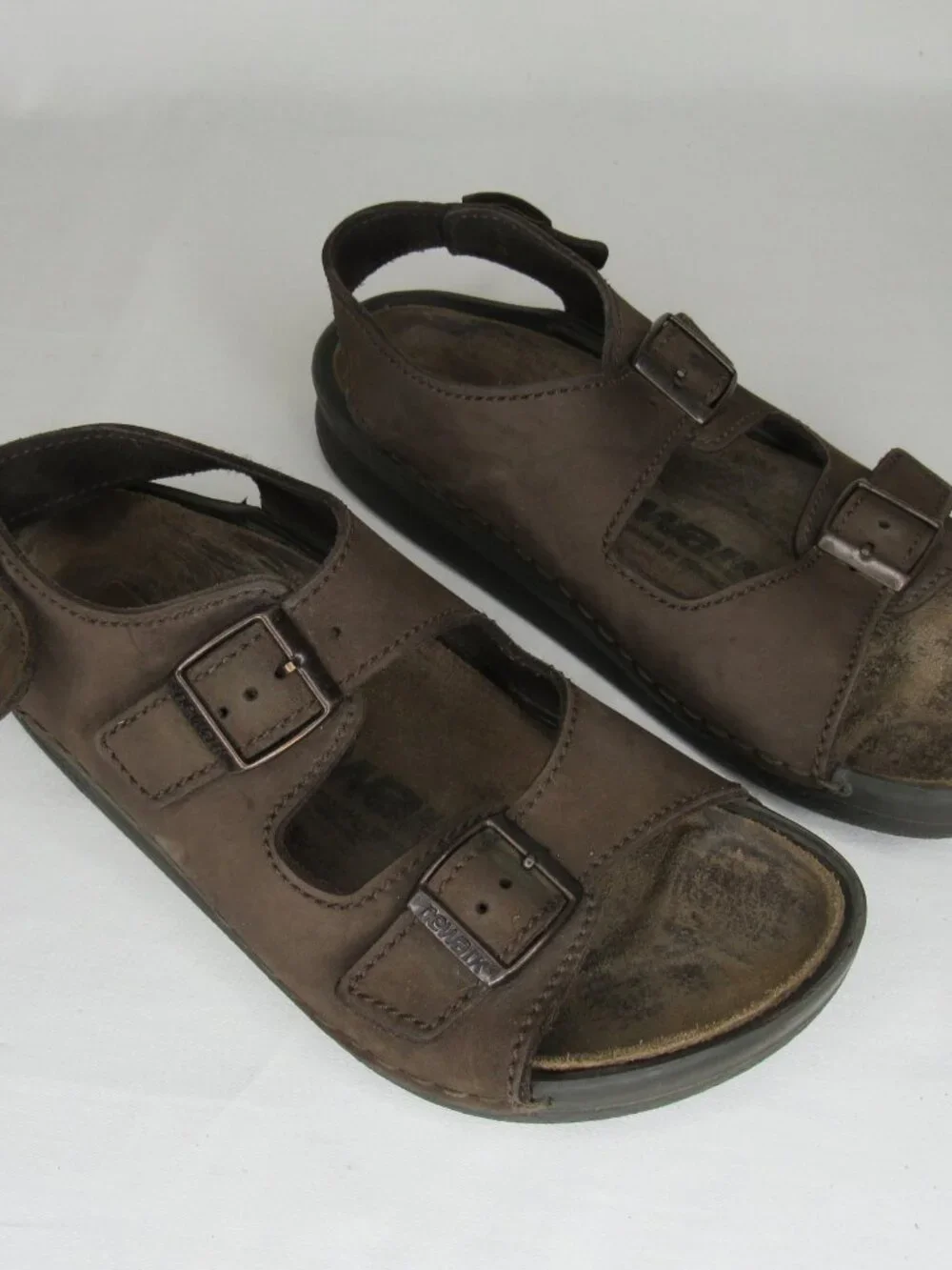 Birkenstock reposhing this